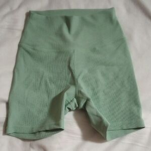 WILO Ribbed Shorts